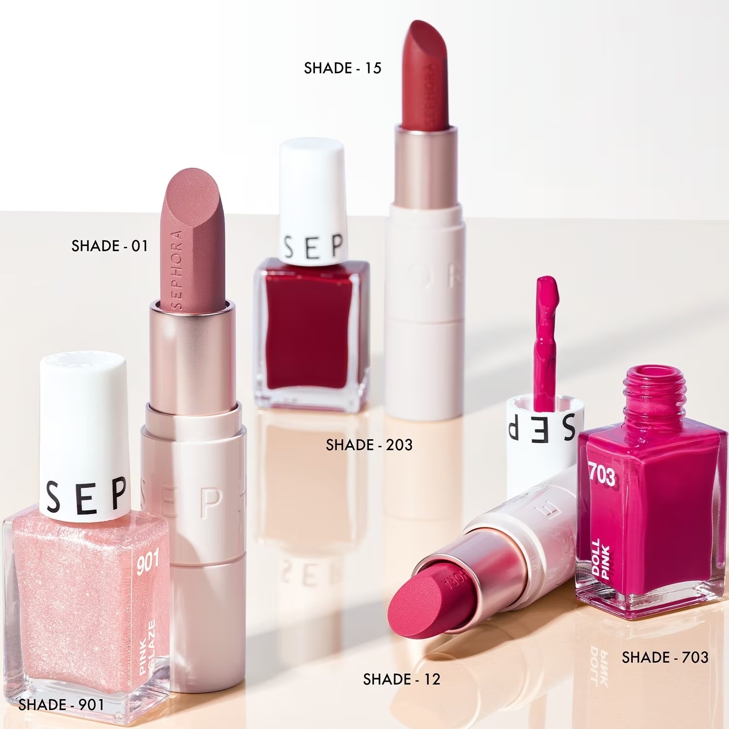 NAIL POLISH (ESMALTE DE UÑAS)